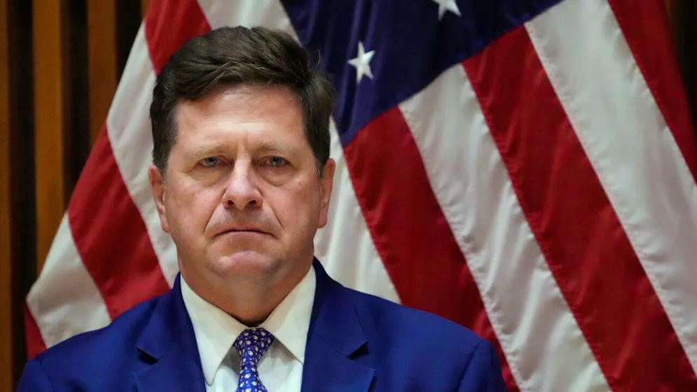 Stati Uniti. Trump cede e nomina Jay Clayton direttore della National Intelligence