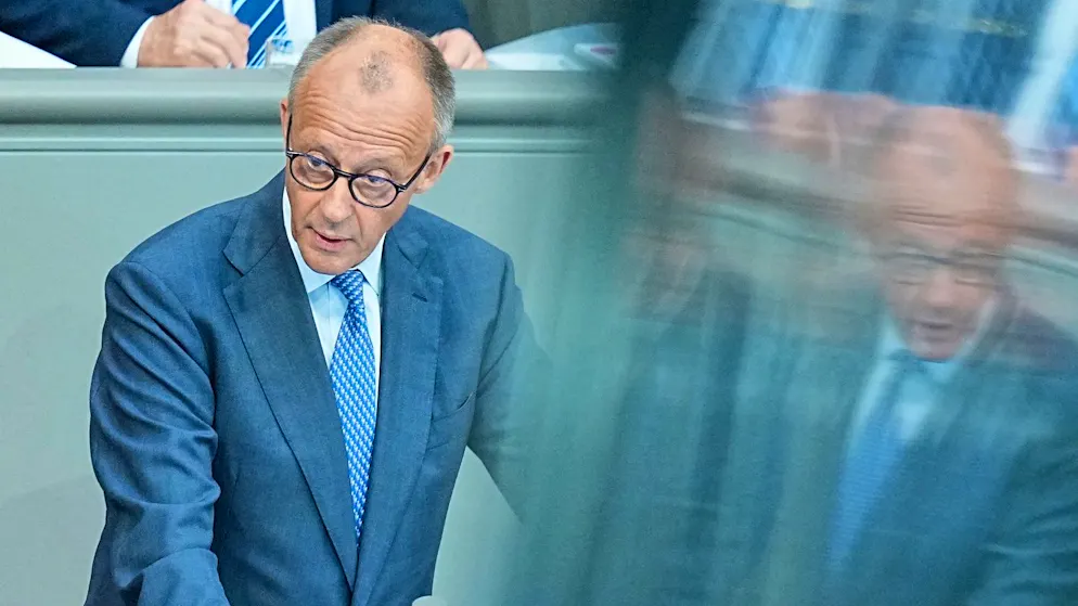 Eklat im Bundestag. So schlagfertig weist Friedrich Merz AfD-Störer in die Schranken