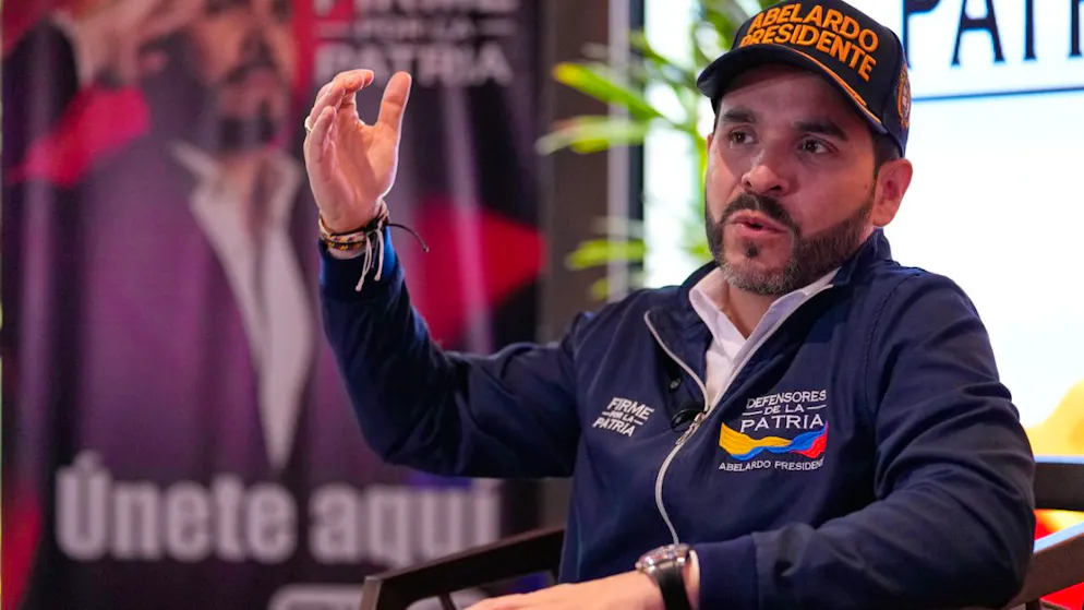 Ecco perché. Il favorito alle presidenziali in Colombia sarebbe incompatibile a rivestire la carica, secondo i giuristi