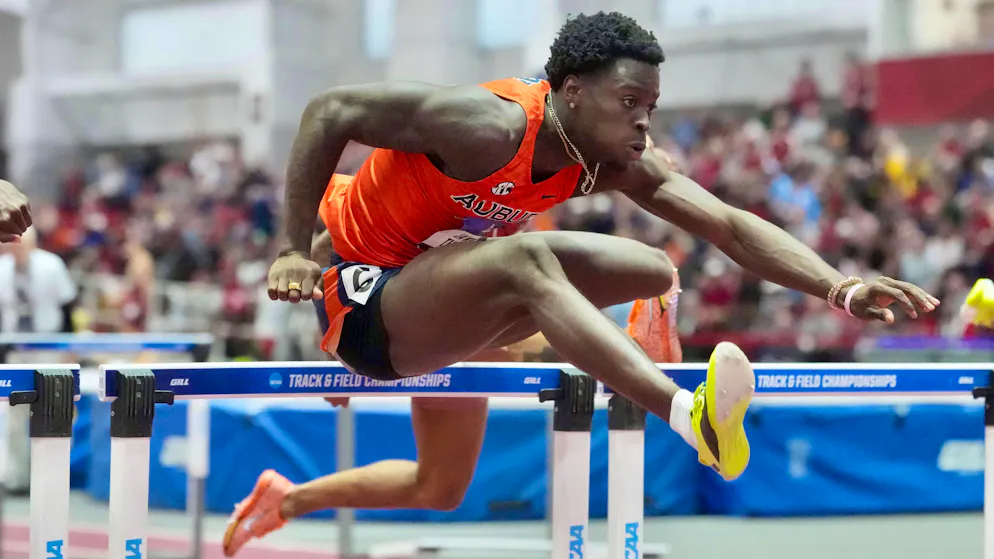 «Je suis sans voix...». Un étudiant de 20 ans s’offre le record du monde du 110 m haies