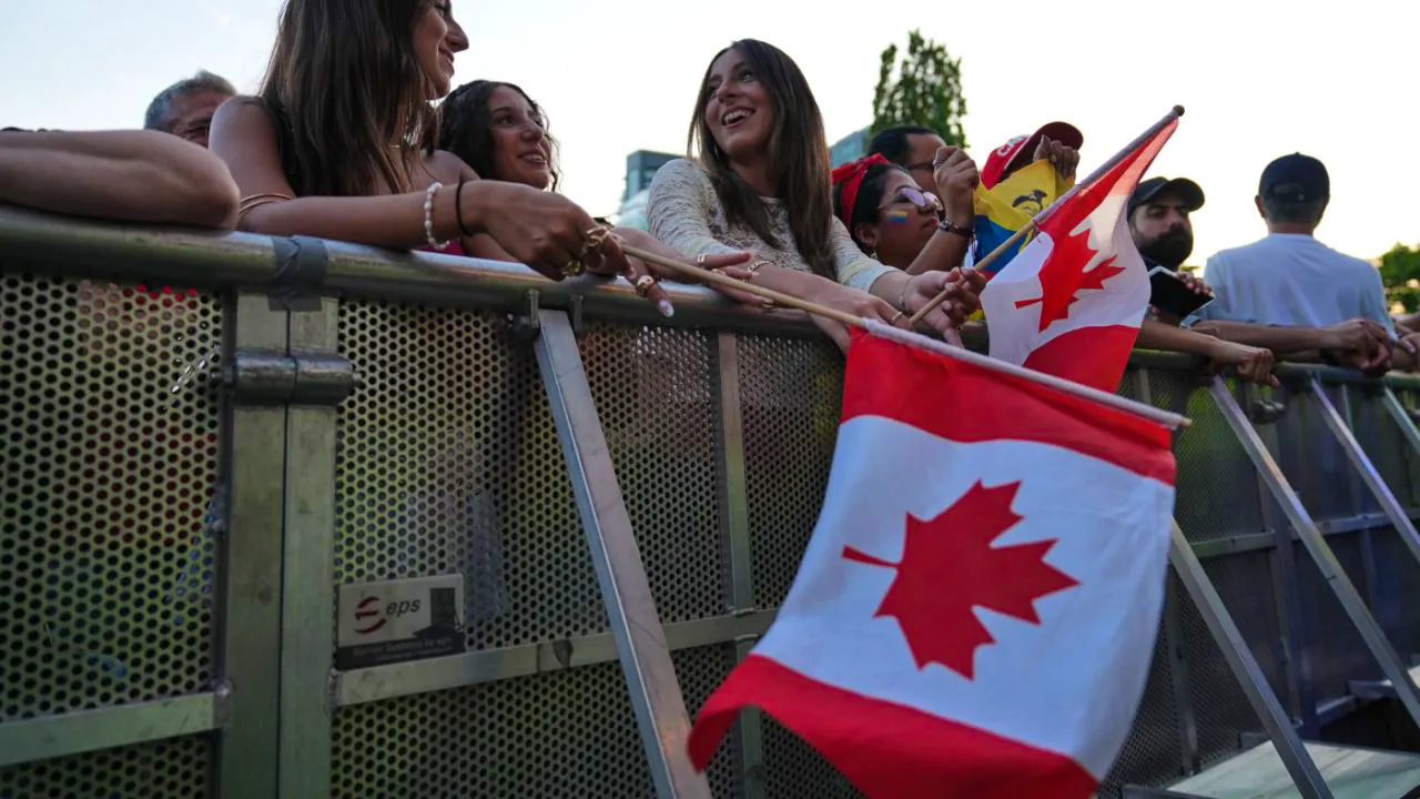 Group B. Canada Aims to Spark Euphoria with First World Cup Win
