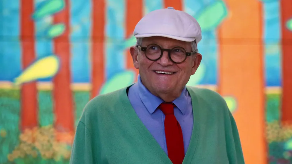 Seine Bilder werden für Millionen versteigert. Pop-Art-Legende David Hockney ist mit 88 Jahren gestorben