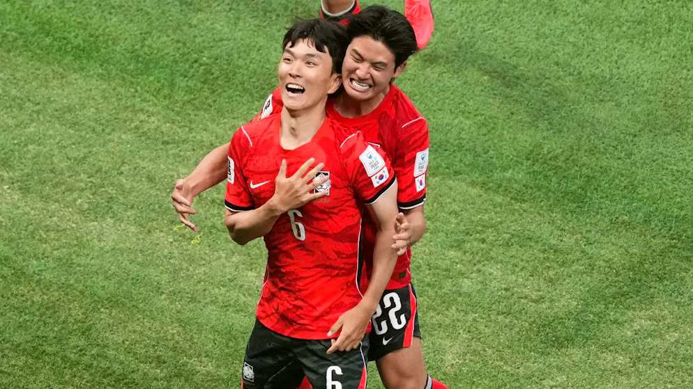 World Cup Group A. South Korea comes from behind to beat the Czech Republic 2-1