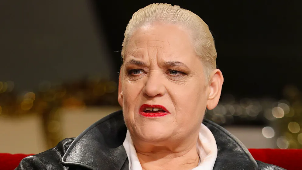 “My anger isn’t going away”. Hella von Sinnen is back after a serious accident