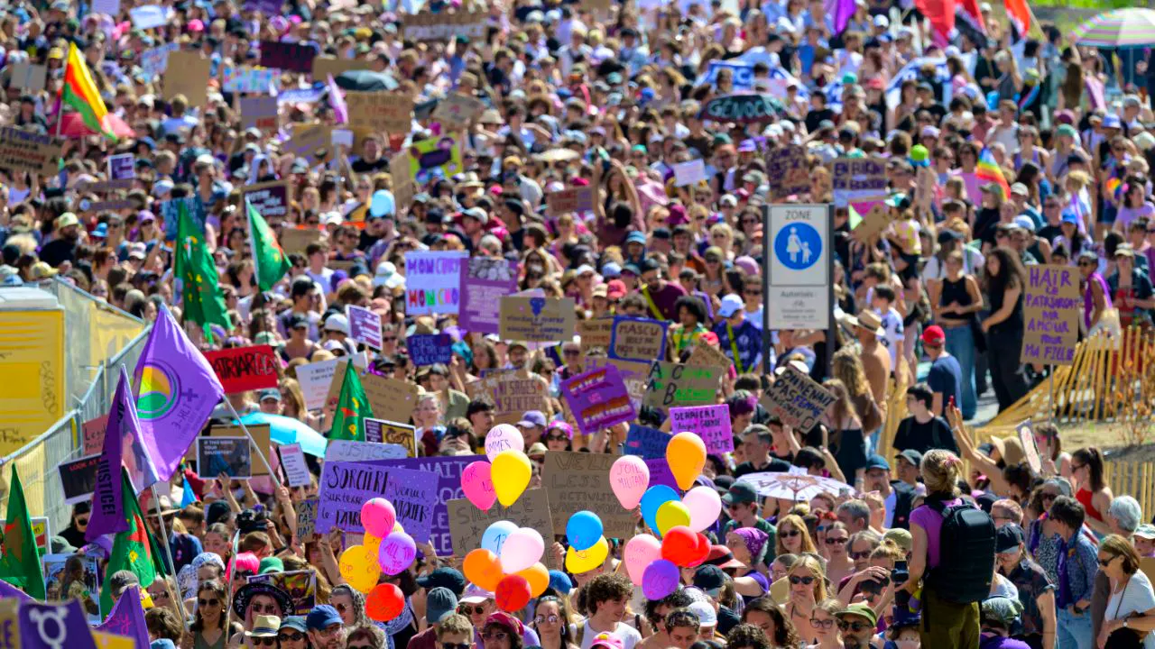 Feminist strike. Women in French-speaking Switzerland hold an early women's strike