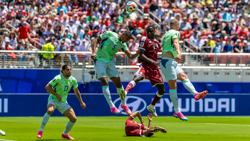 The Swiss national team drops points. Qatar shocks Switzerland deep into stoppage time with the 1-1 equalizer