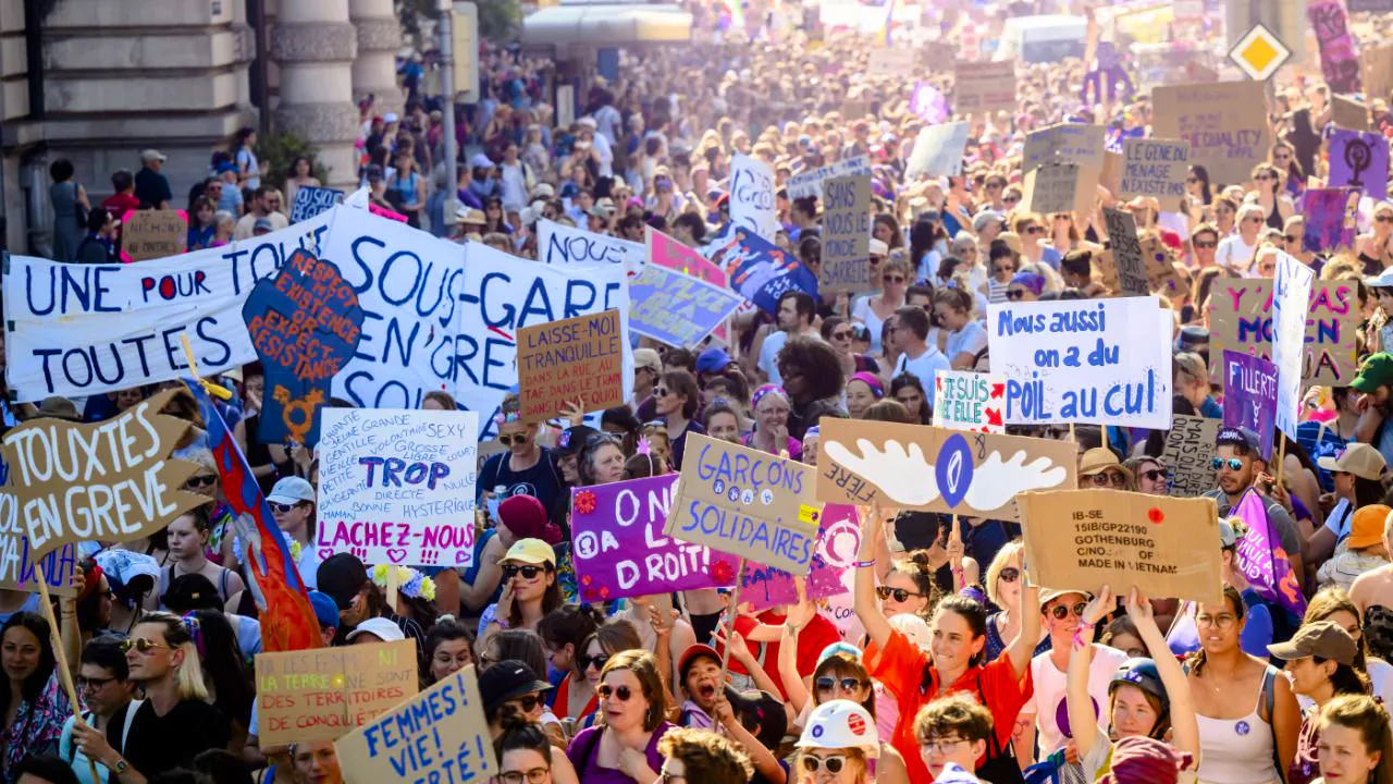 Grève féministe. Luttes féministes dans la rue à Lausanne pour le 14 juin