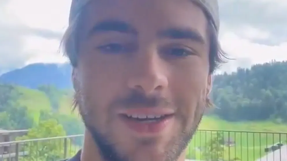Latest news in the ticker. Hockey stars led by Hischier send video message to the national soccer team