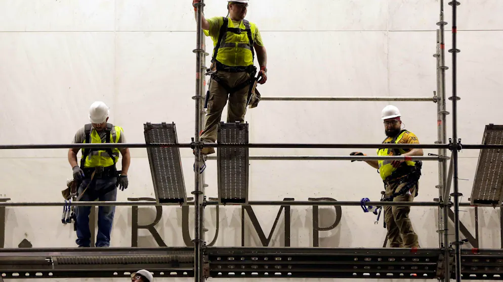 USA unter Donald Trump. Donald Trumps Schwierigkeiten zum 80. Geburtstag