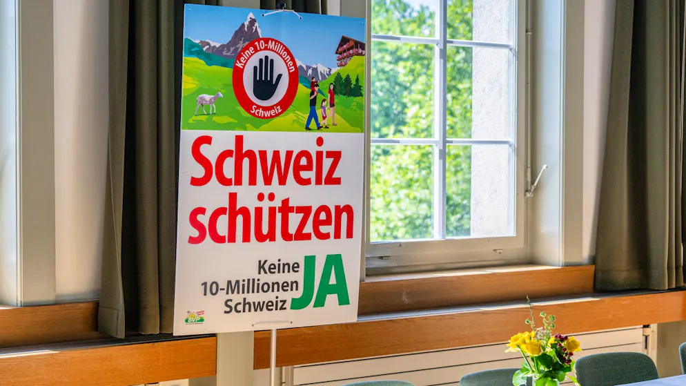 14,700 francs in winnings. How speculators cashed in on the SVP's 'no' vote