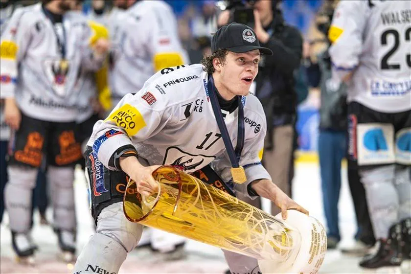 Hockey. Attilio Biasca ai Boston Bruins