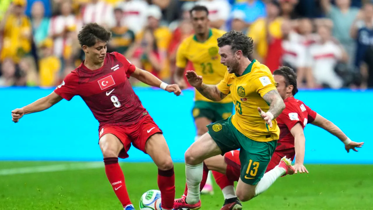 Australia – Turkey 2–0. Australia pulls off a surprise win against Turkey