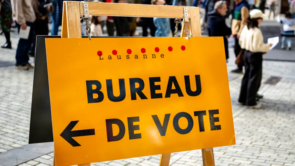 Votazioni cantonali. I vodesi dicono «sì, ma» al salario minimo