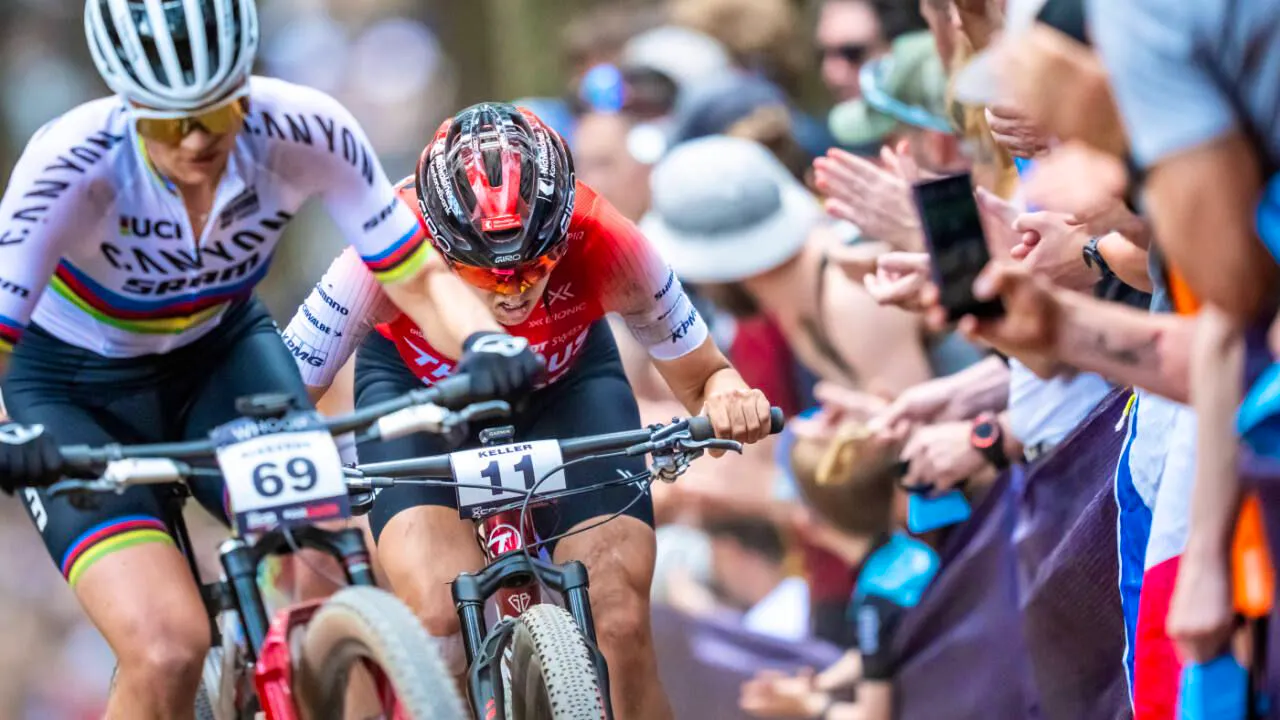 Mountainbike. Alessandra Keller auf dem Podest, Sina Frei ohne Grip