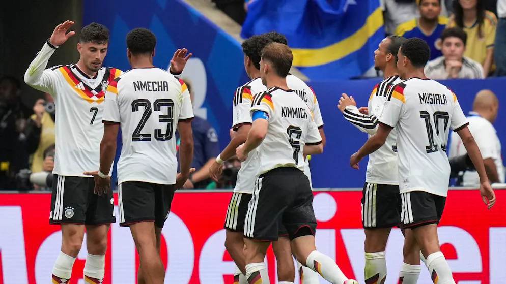 Successful World Cup opener. Germany bounces back from an early goal and beats Curaçao 7-1