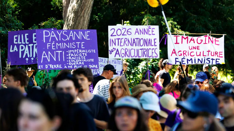 Fears of Riots. Thousands protest in Geneva against the G7 summit