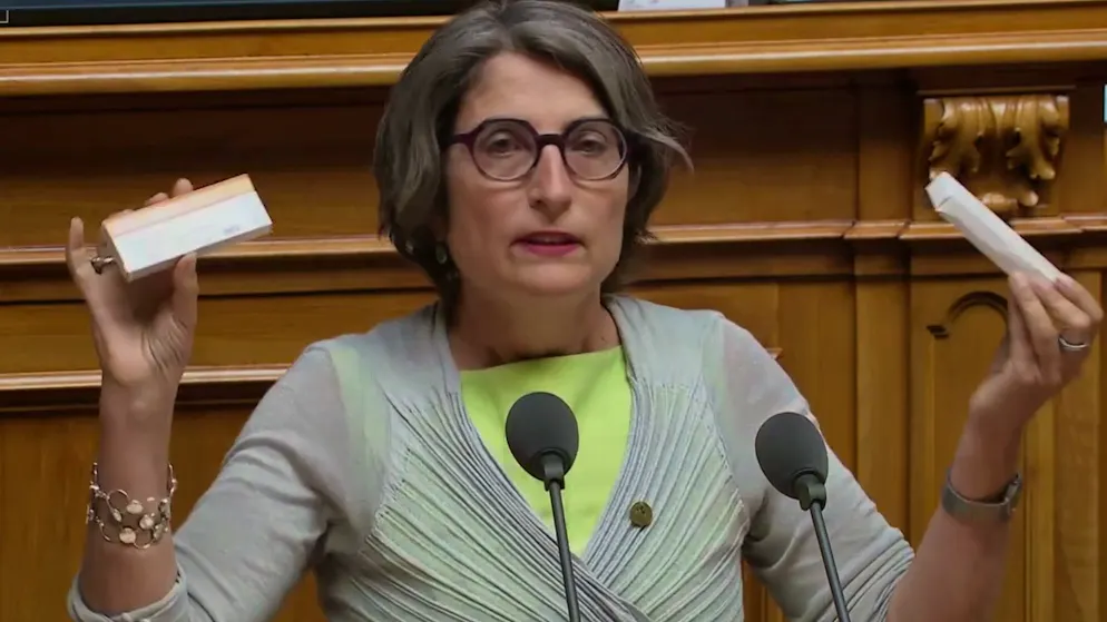 “Do you know what this is?”. Green Party National Council member speaks eight words—and immediately faces her first rebuke