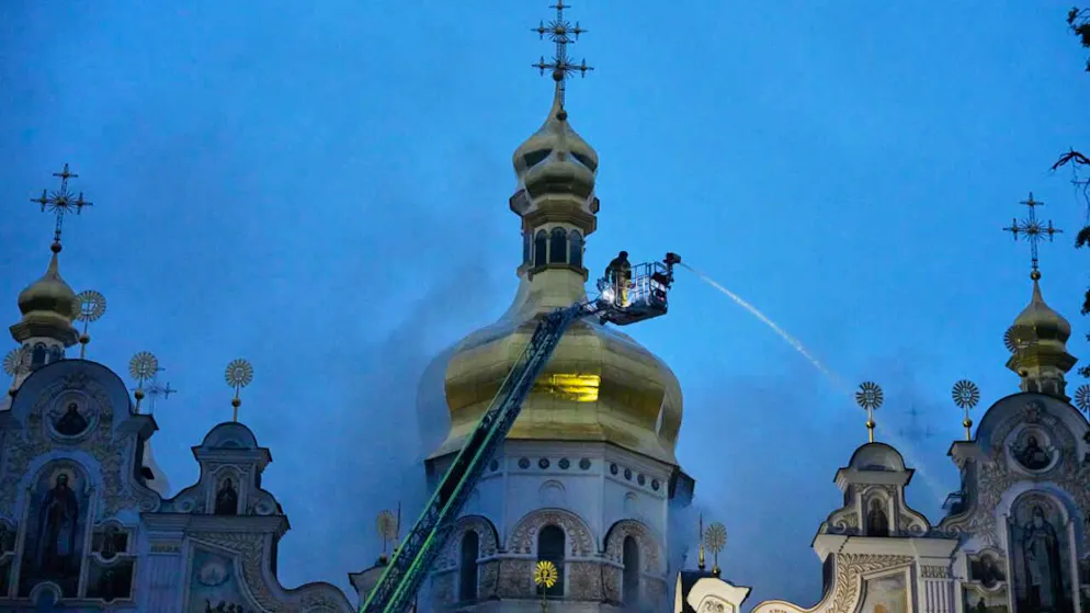 According to a clergyman. Icons from the cave monastery saved from fire
