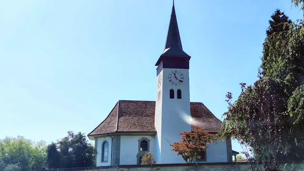 Nine votes made the difference. Parish dismisses pastor after a close vote