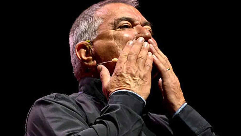 Sur scène. Jules, le fils de Jean-Marie Bigard, prend la relève
