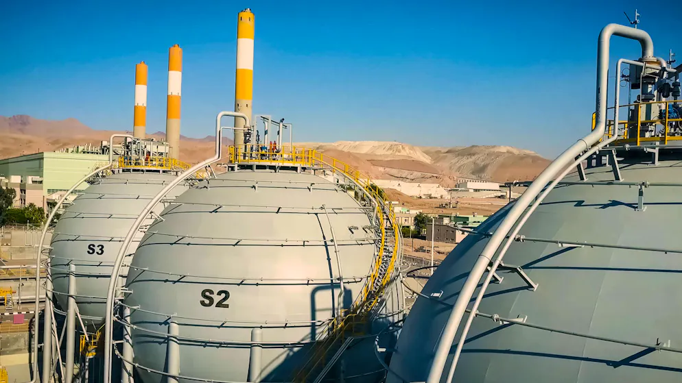 Réouverture du détroit d'Ormuz. Le baril de Brent sous les 80 dollars, une première depuis mars