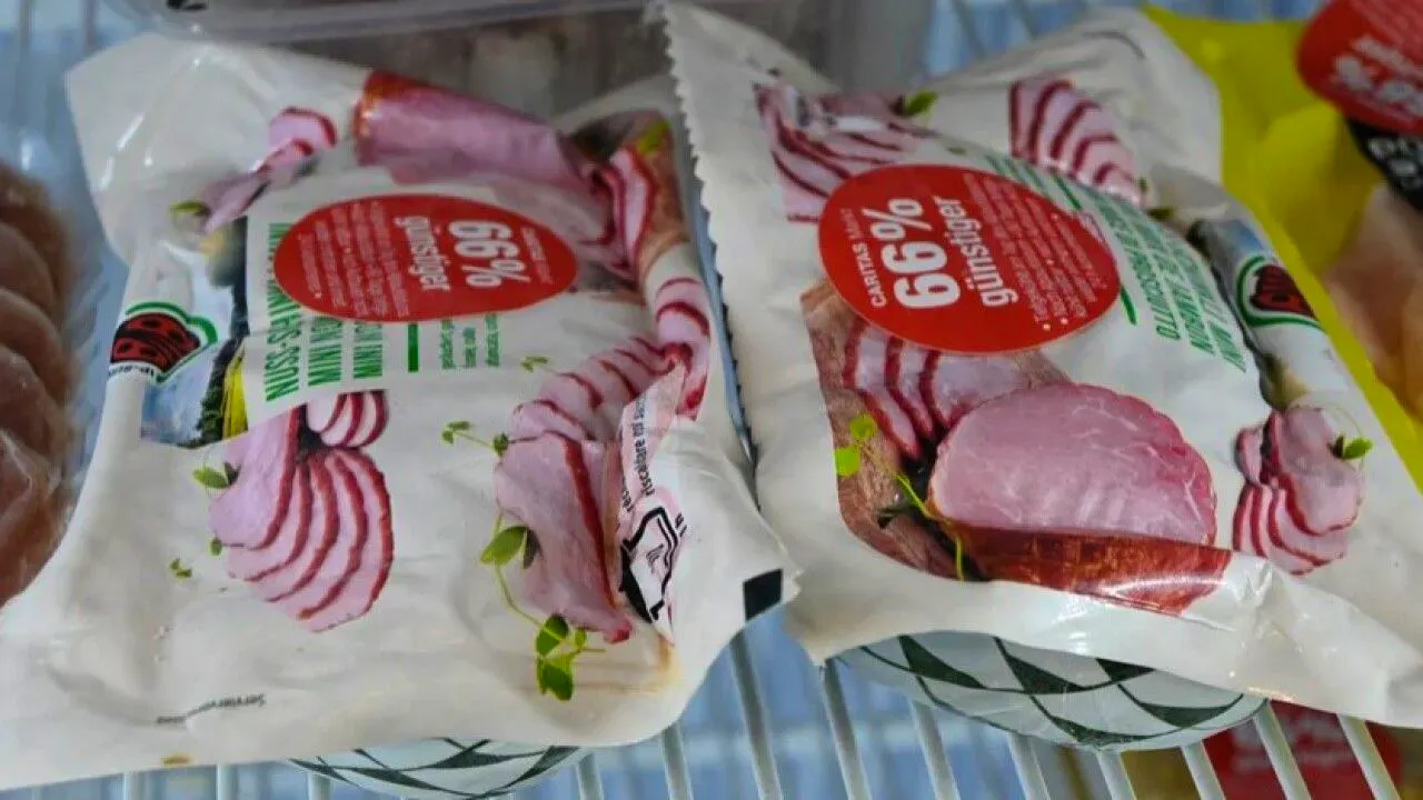 Lotta a spreco alimentare. Denner: sempre più filiali donano carne congelata a Caritas