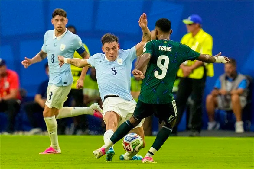 Calcio. L'Arabia Saudita ferma l'Uruguay