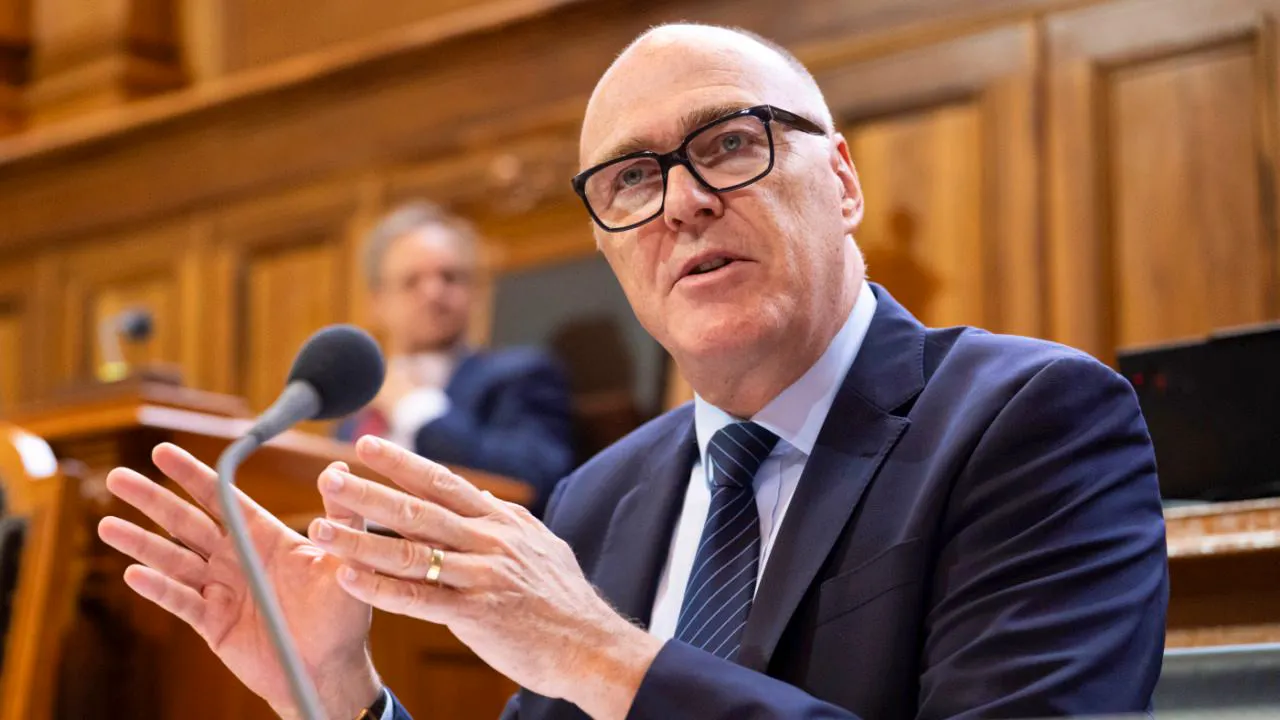 Defense. The Council of States allocates 3.4 billion Swiss francs to the Swiss Armed Forces