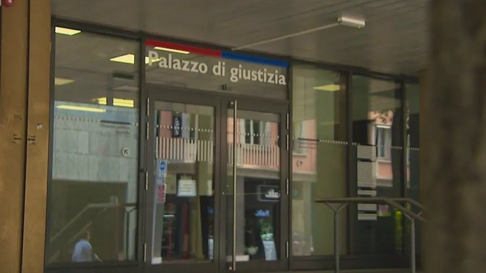 Giustizia. Chiesta l'espulsione dalla Svizzera e una condanna a 11 anni per l'uomo che avrebbe violentato la moglie