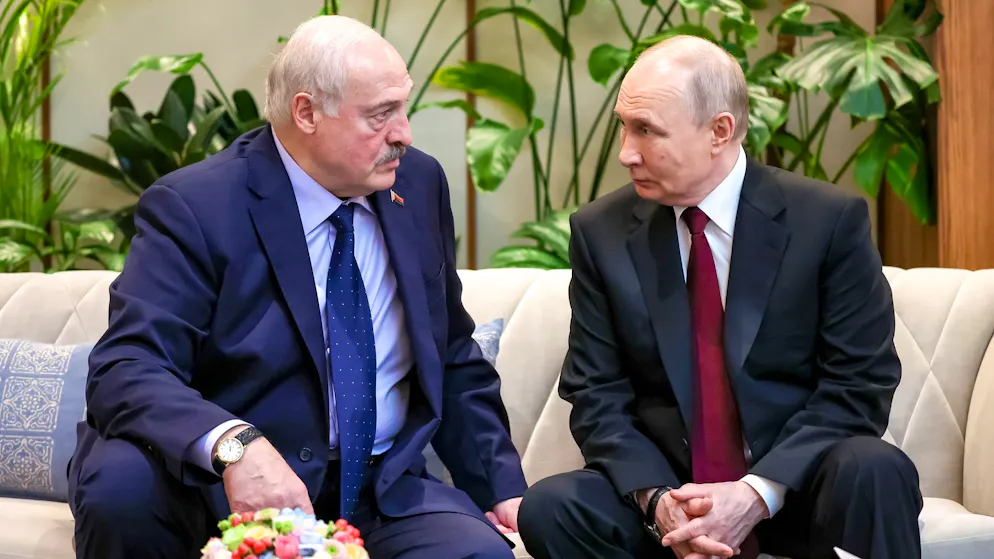 Svolta nella guerra in Ucraina?. Lukashenko si oppone a Putin e tende la mano a Zelensky?