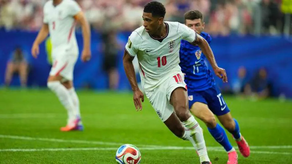 Kane Scores Twice. England Celebrates a Spectacular 4-2 Victory Over Croatia