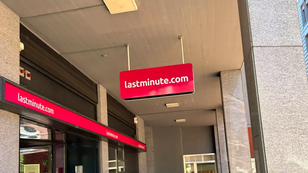 Riorganizzazione. Lastminute.com punta sull'IA e taglia il 25% dei dipendenti. A Chiasso «Almeno 50 licenziati»