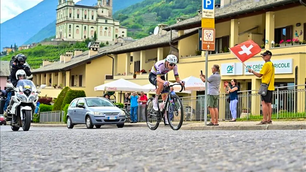 Tour de Suisse. Pogacar subito fenomenale nella prima tappa