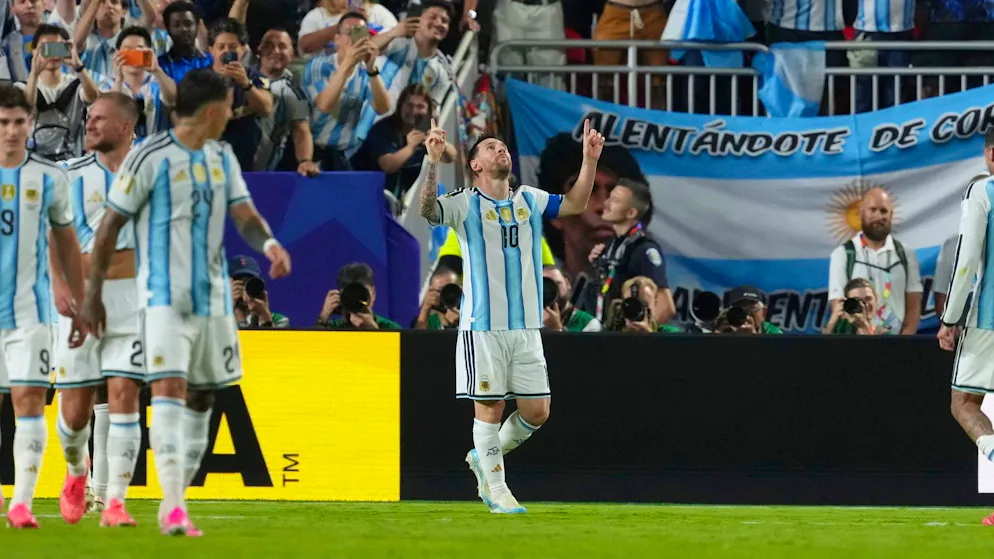 Reactions to the hat trick. Messi outshines everyone: “There are no words left”