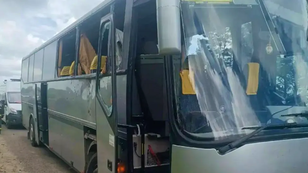 Ukraine-Ticker. Ukrainische Drohne schlägt in Reisebus mit Kindern ein – mehrere Verletzte
