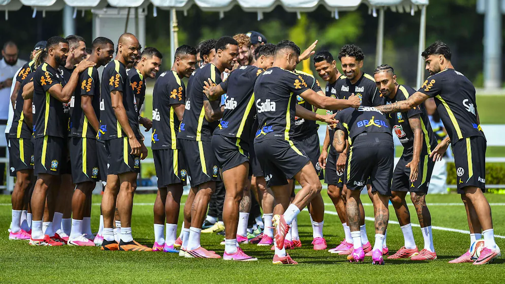Mondial 2026. Neymar de retour à l'entraînement, ses coéquipiers le chambrent