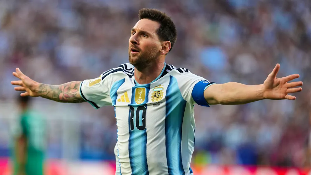 Here's what you missed last night. Messi ties World Cup scoring record with hat trick ++ Haaland shines with two goals