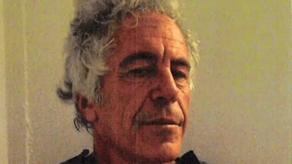 Wirbel um Gefängnis-Notizen. Wollte Epstein belastendes Material über Trump herausrücken?