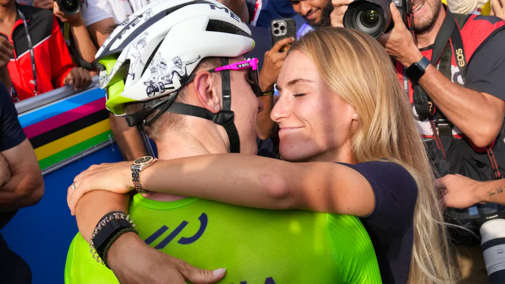 Pogacar’s girlfriend Zigart in the hospital. Stage 2 of the Tour de Suisse Marred by a Serious Crash
