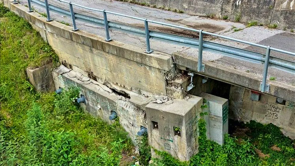 In zona Lavinone. Frana tra Corticiasca e Scareglia, la strada sarà riaperta nel 2028