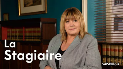 Key Art zur Anwaltsserie «La Stagiaire» mit der Hauptfigur in einem Büro.
